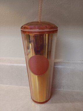 Starbucks Peach/Orange color 24 oz Tumbler Preowned